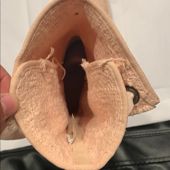 COPY - NEW Lace Up Pink Ugg Boots - Size 8 - Picture 8 of 8